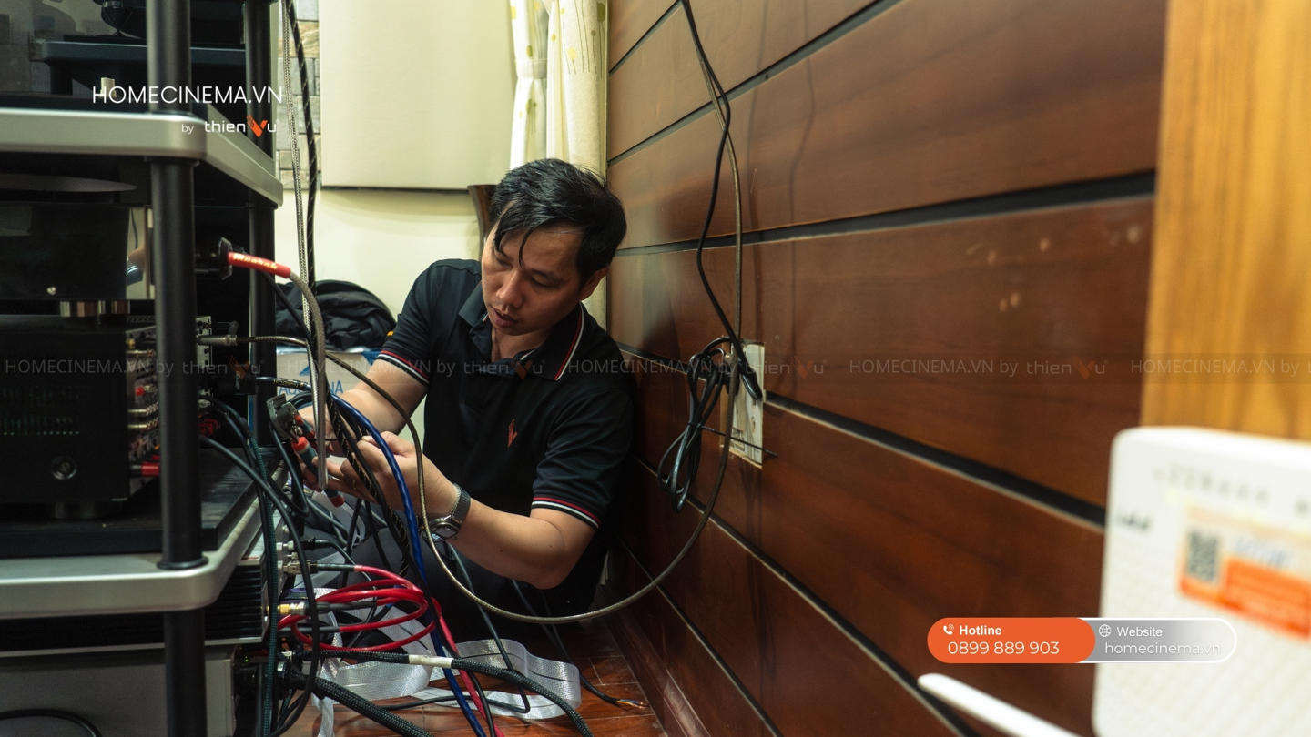 thi-cong-phong-phim-gia-dinh-chuan-ky-thuat