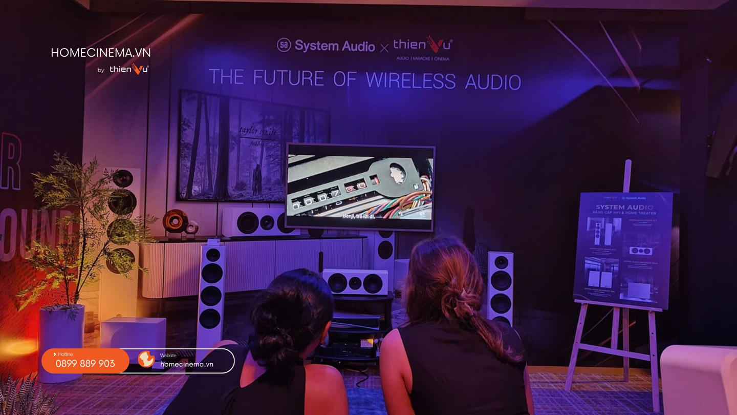khach-hang-trai-nghiem-dan-am-thanh-system-audio-tai-phe-show1
