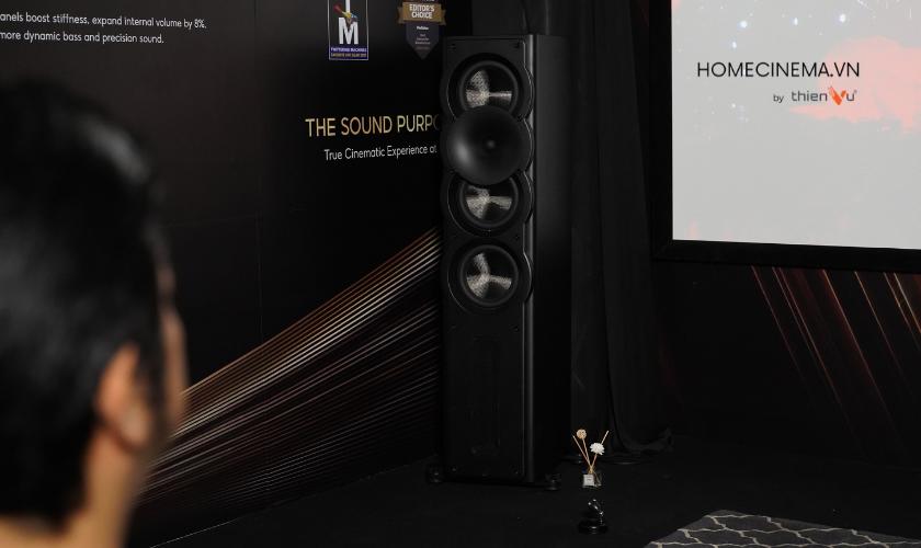 giai-phap-phong-phim-home-cinema-perlisten-a4t
